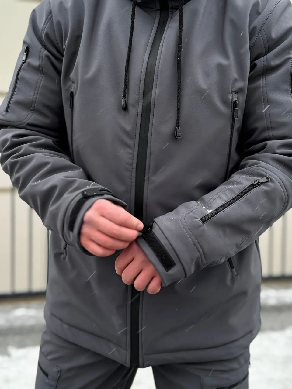 Мужская зимняя куртка Softshell Omni-Heat серая