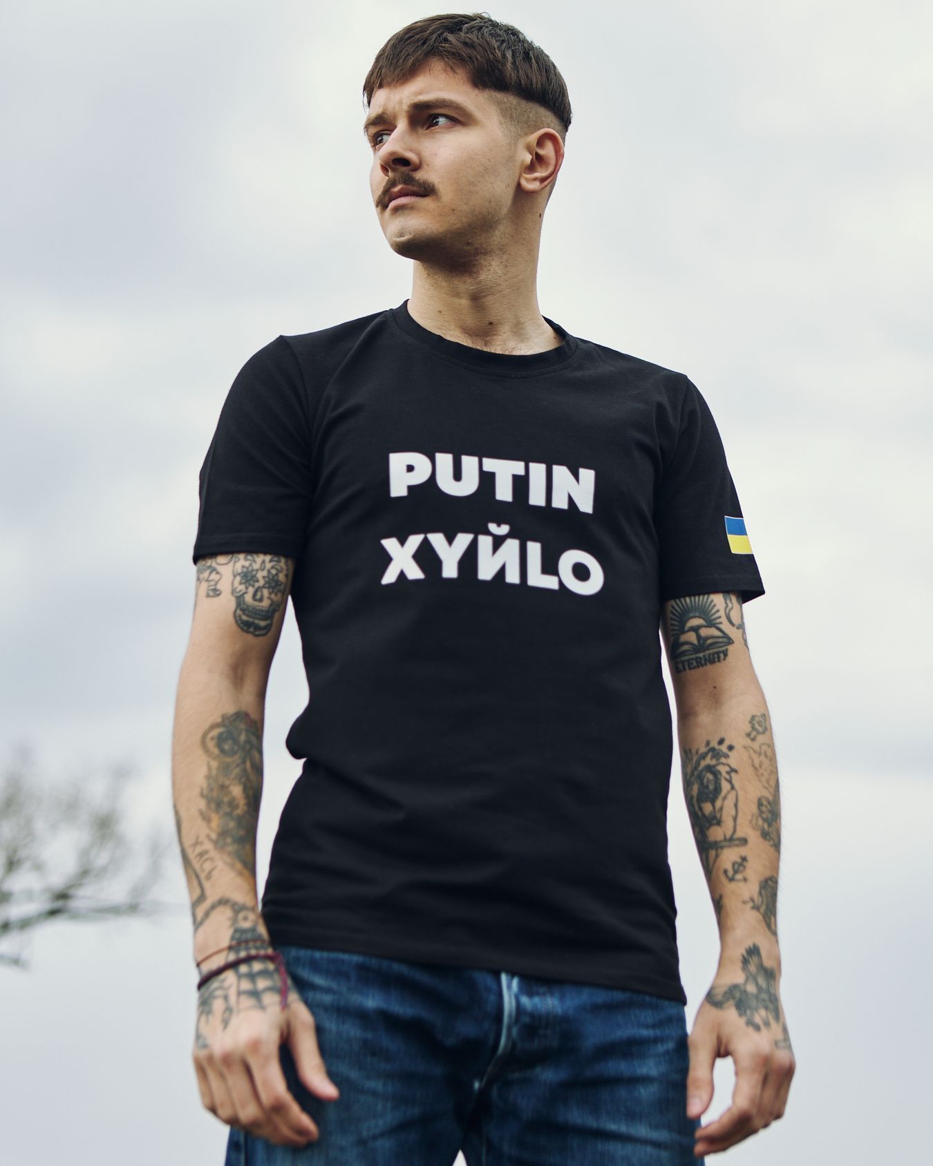 Футболка PUTIN XYЙLO черная