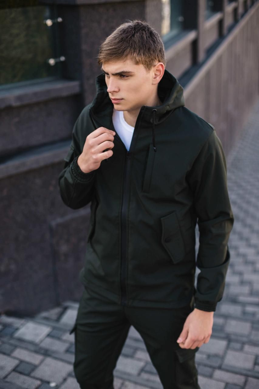 Чоловіча куртка Softshell хакі демісезонна Intruder