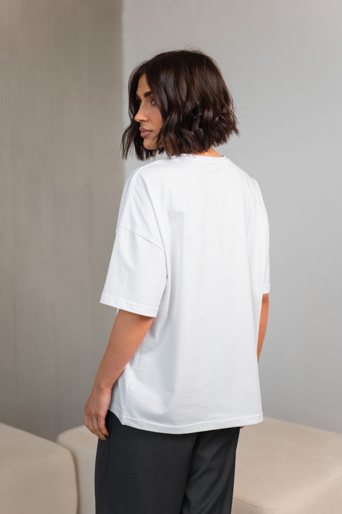 Женская OVERSIZE футболка белая