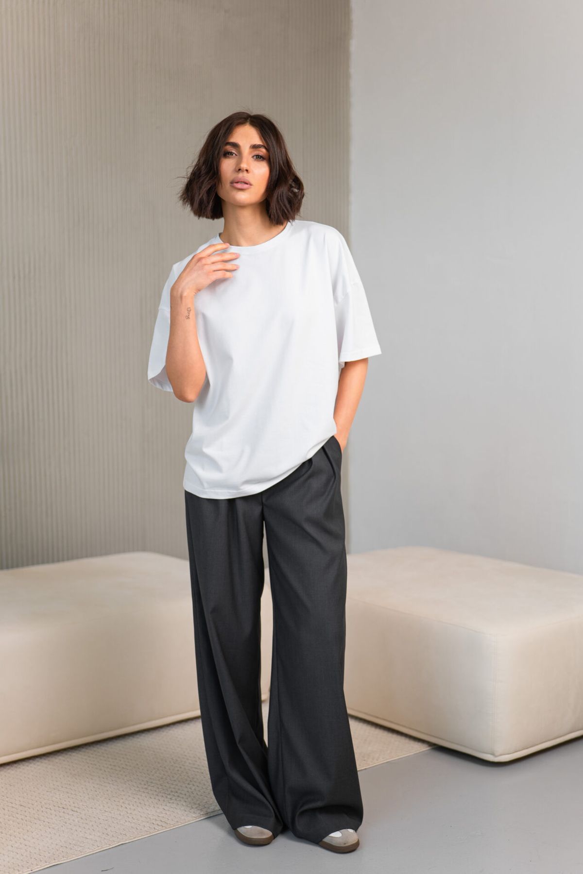 Женская OVERSIZE футболка белая