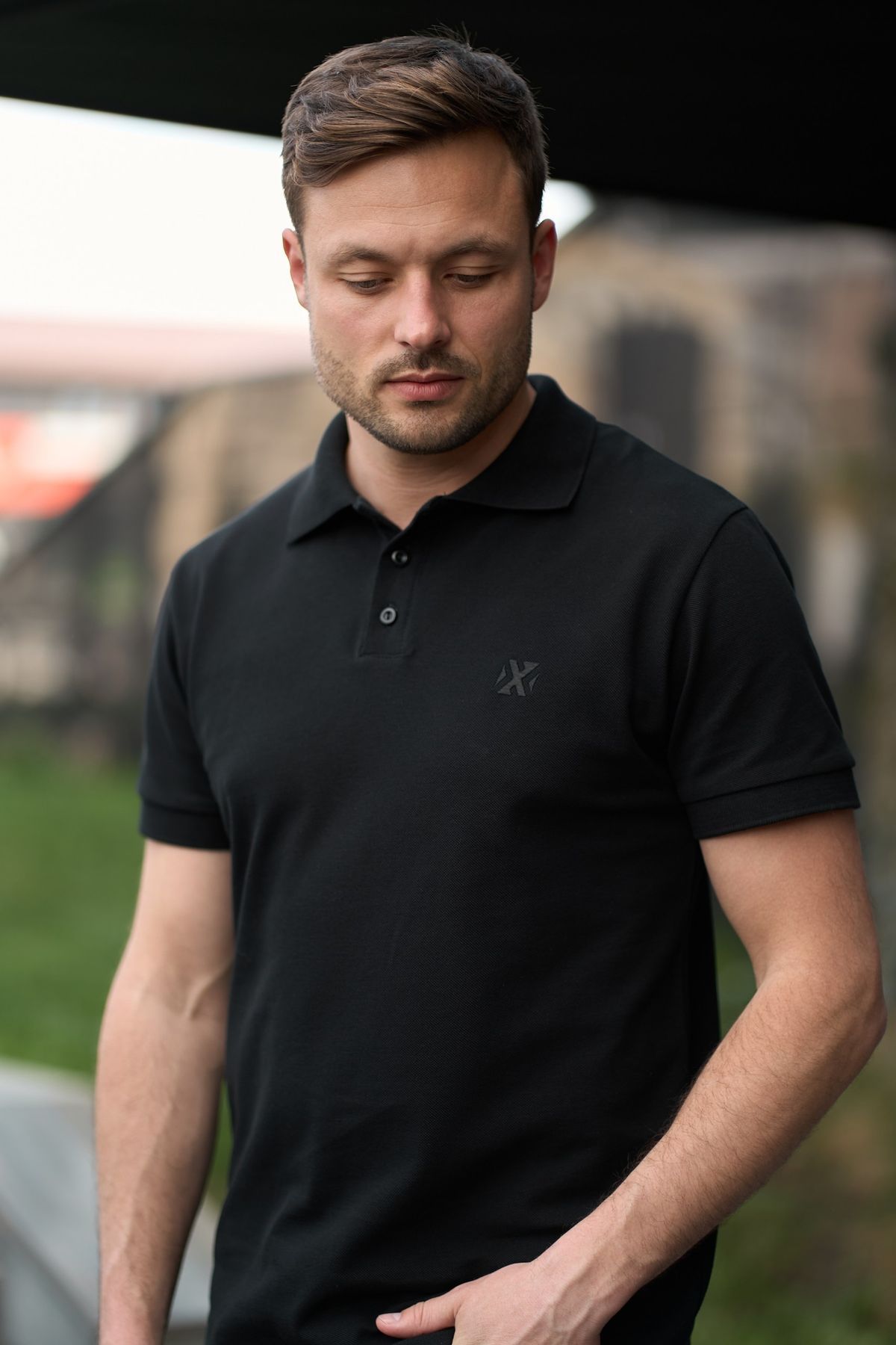 Чоловіче поло з вишитим лого чорний